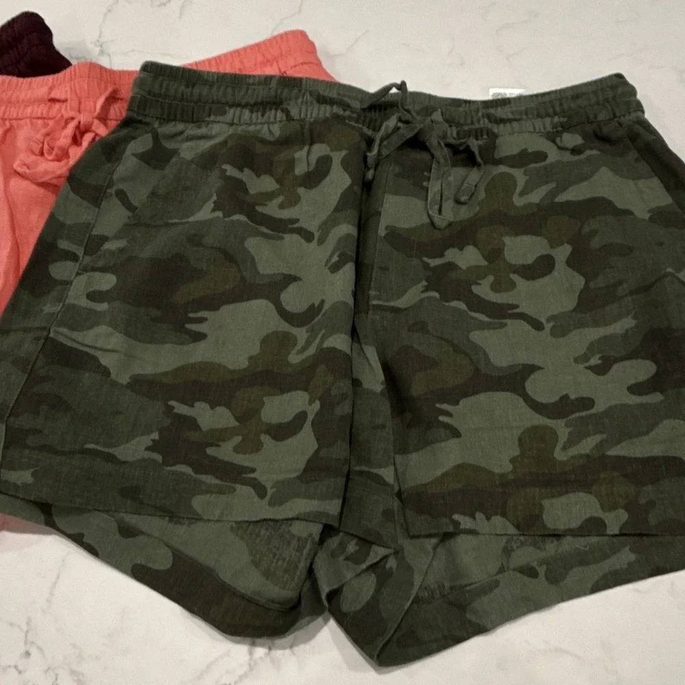 Old Navy Women's Linen Blend Drawstring Shorts Size M Lot of 3 Camo/Colors